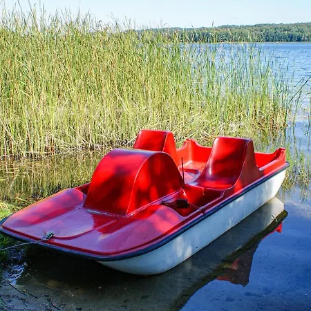 Holiday home 4 Bedroom Amazing In Biskupiec Biesowko