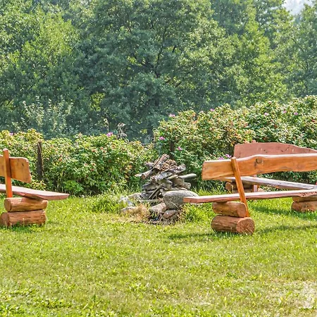 4 Bedroom Amazing In Biskupiec